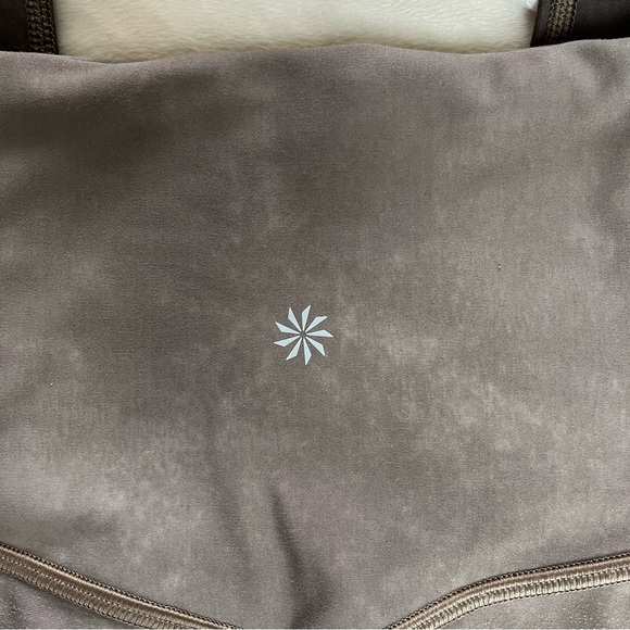 Athleta Elation Watercolor Stripe 7/8 legging size S - Picture 9 of 12